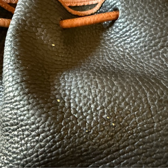 Vintage 80’s Dooney & Bourne Leather Drawstring Bucket Bag - Picture 4 of 11